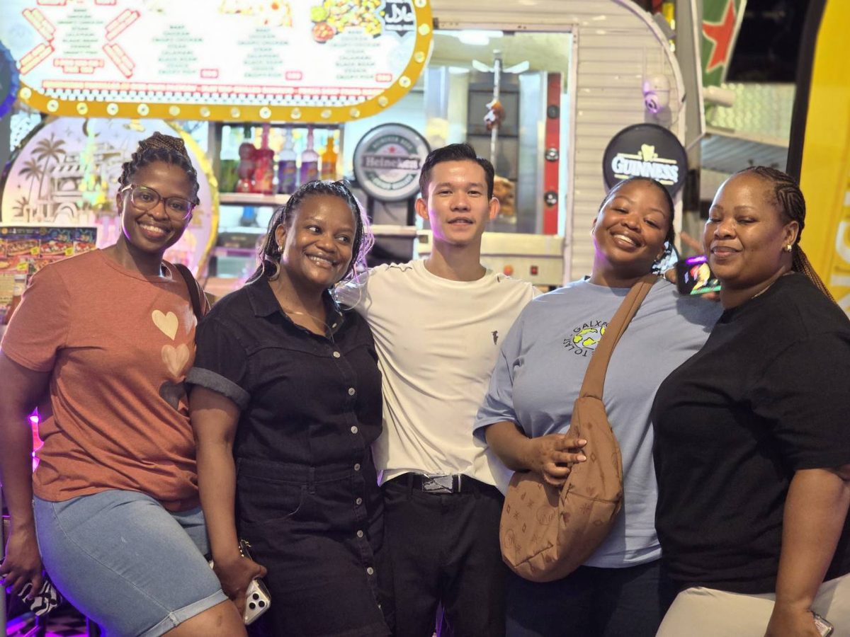 Happy Alien Taco customers in Patong